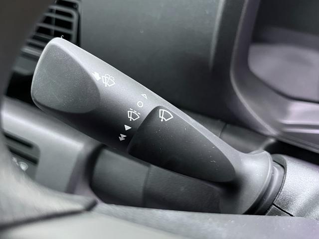 ハイゼットトラックスタンダード４ＷＤ　ＭＴ５速　ＡＭ／ＦＭラジオ　オートライト　アイドリングストップ　衝突被害軽減システム　レーンアシスト　オートマチックハイビーム　ティーゼットデオプラス（岡山県）の中古車