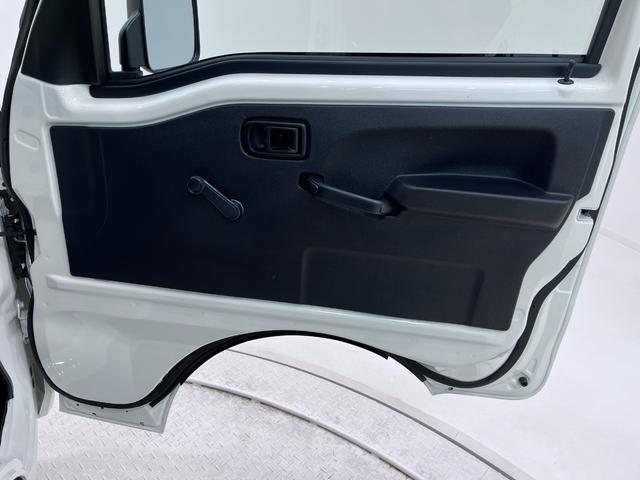 ハイゼットトラックスタンダード４ＷＤ　ＭＴ５速　ＡＭ／ＦＭラジオ　オートライト　アイドリングストップ　衝突被害軽減システム　レーンアシスト　オートマチックハイビーム　ティーゼットデオプラス（岡山県）の中古車