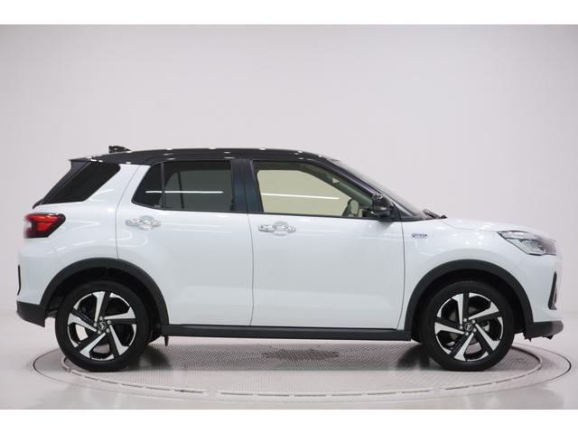 ロッキープレミアムＧ　ＨＥＶ７インチナビ　シートヒーター　ＵＳＢ入力端子　Ｂｌｕｅｔｏｏｔｈ　オートライト　キーフリー　衝突被害軽減システム　レーンアシスト　オートマチックハイビーム　ティーゼットデオプラス（岡山県）の中古車