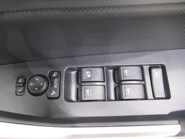 ロッキープレミアムＧ　ＨＥＶ７インチナビ　シートヒーター　ＵＳＢ入力端子　Ｂｌｕｅｔｏｏｔｈ　オートライト　キーフリー　衝突被害軽減システム　レーンアシスト　オートマチックハイビーム　ティーゼットデオプラス（岡山県）の中古車