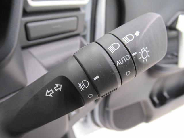 ロッキープレミアムＧ　ＨＥＶ７インチナビ　シートヒーター　ＵＳＢ入力端子　Ｂｌｕｅｔｏｏｔｈ　オートライト　キーフリー　衝突被害軽減システム　レーンアシスト　オートマチックハイビーム　ティーゼットデオプラス（岡山県）の中古車