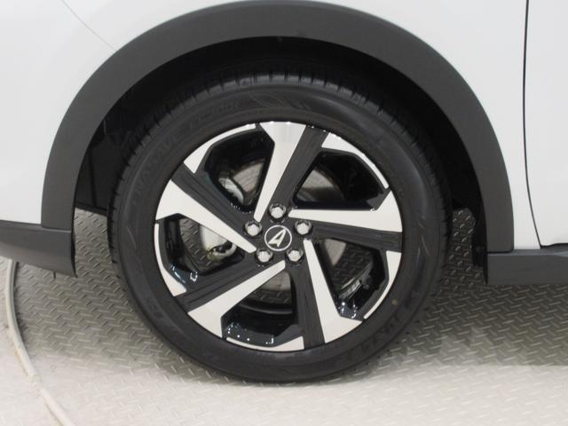 ロッキープレミアムＧ　ＨＥＶ７インチナビ　シートヒーター　ＵＳＢ入力端子　Ｂｌｕｅｔｏｏｔｈ　オートライト　キーフリー　衝突被害軽減システム　レーンアシスト　オートマチックハイビーム　ティーゼットデオプラス（岡山県）の中古車