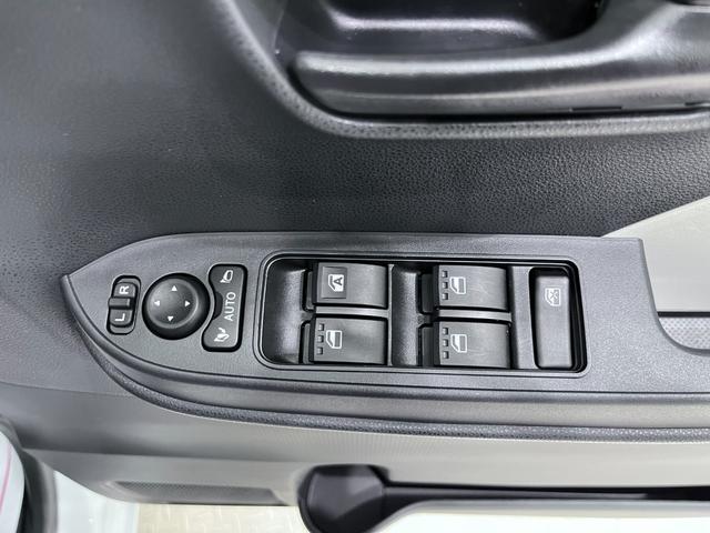 タントＸ左側パワースライドドア　シートヒーター　ＵＳＢ入力端子　オートライト　キーフリー　アイドリングストップ　衝突被害軽減システム　レーンアシスト　オートマチックハイビーム　ティーゼットデオプラス（岡山県）の中古車