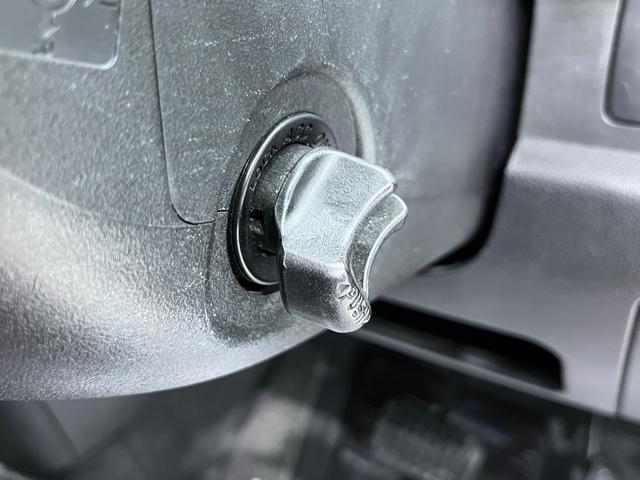 ムーヴＸ　ＶＳキーフリー　ＣＤチューナー　電動格納式ドアミラー　エアコン　パワーステアリング　パワーウィンドウ　運転席エアバッグ　ＡＢＳ　ティーゼットデオプラス（岡山県）の中古車