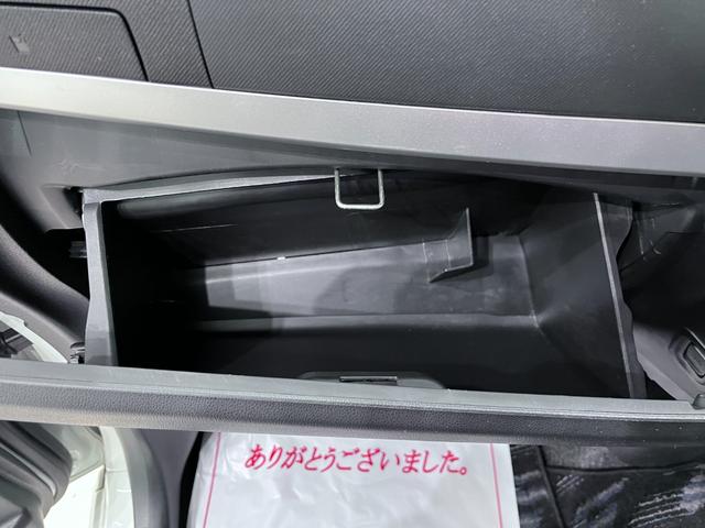 ムーヴＸ　ＶＳキーフリー　ＣＤチューナー　電動格納式ドアミラー　エアコン　パワーステアリング　パワーウィンドウ　運転席エアバッグ　ＡＢＳ　ティーゼットデオプラス（岡山県）の中古車