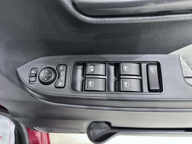 タントＸシートヒーター　左側パワースライドドア　オートライト　キーフリー　アイドリングストップ　バックモニター　ナビ　ドライブレコーダー　ＵＳＢ入力端子　Ｂｌｕｅｔｏｏｔｈ　ティーゼットデオプラス（岡山県）の中古車