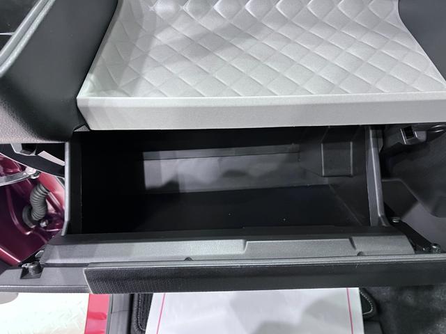 タントＸシートヒーター　左側パワースライドドア　オートライト　キーフリー　アイドリングストップ　バックモニター　ナビ　ドライブレコーダー　ＵＳＢ入力端子　Ｂｌｕｅｔｏｏｔｈ　ティーゼットデオプラス（岡山県）の中古車