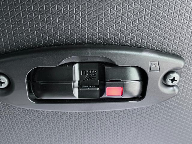 タントカスタムＸバックモニター　７インチナビ　ドライブレコーダー　両側パワースライドドア　シートヒーター　ＵＳＢ入力端子　Ｂｌｕｅｔｏｏｔｈ　オートライト　キーフリー　アイドリングストップ　ティーゼットデオプラス（岡山県）の中古車