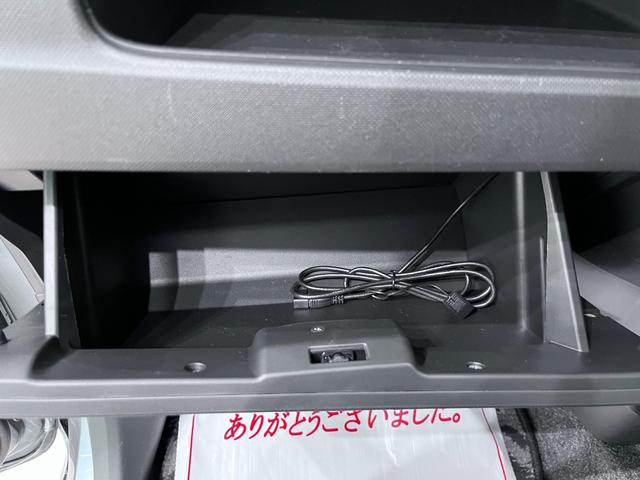 ムーヴカスタムＸ　ＳＡオートライト　キーフリー　アイドリングストップ　電動格納式ドアミラー　衝突被害軽減システム　エアコン　パワーステアリング　パワーウィンドウ　運転席エアバッグ　ＡＢＳ　ティーゼットデオプラス（岡山県）の中古車