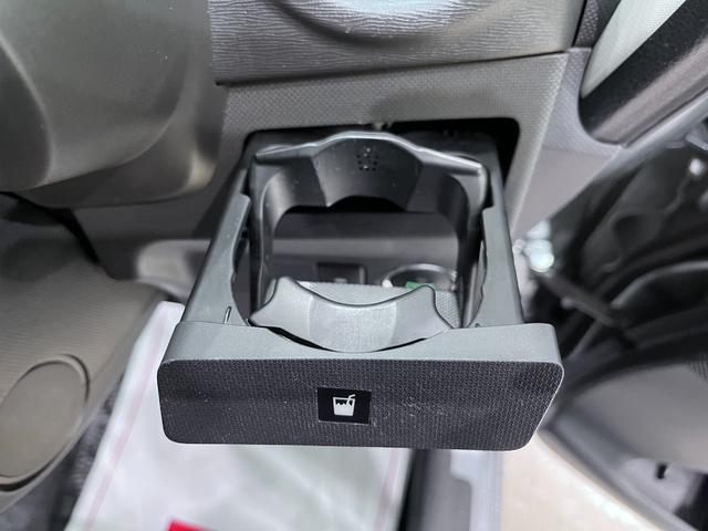 ムーヴカスタムＸ　ＳＡオートライト　キーフリー　アイドリングストップ　電動格納式ドアミラー　衝突被害軽減システム　エアコン　パワーステアリング　パワーウィンドウ　運転席エアバッグ　ＡＢＳ　ティーゼットデオプラス（岡山県）の中古車