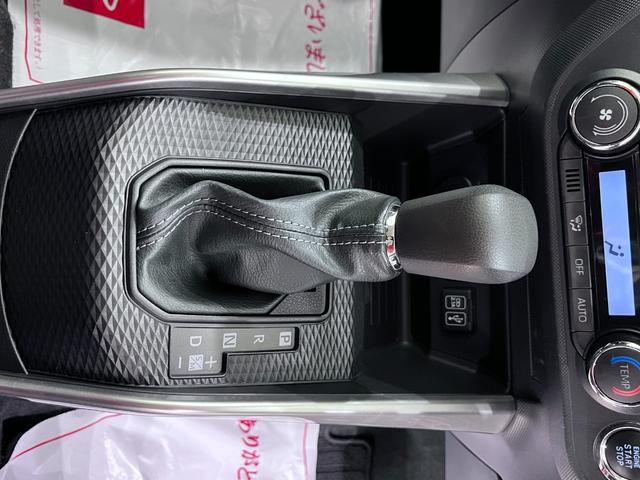 ロッキーXオートライト キーフリー アイドリングストップ パノラマモニター ディスプレイオーディオ ドライブレコーダー USB入力端子 Bluetooth ティーゼットデオプラス(岡山県)の中古車