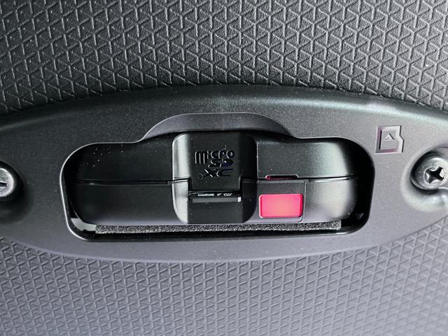 タントカスタムRSシートヒーター 両側パワースライドドア オートライト キーフリー アイドリングストップ パノラマモニター ディスプレイオーディオ USB入力端子 Bluetooth エコアイドル非装着車(岡山県)の中古車