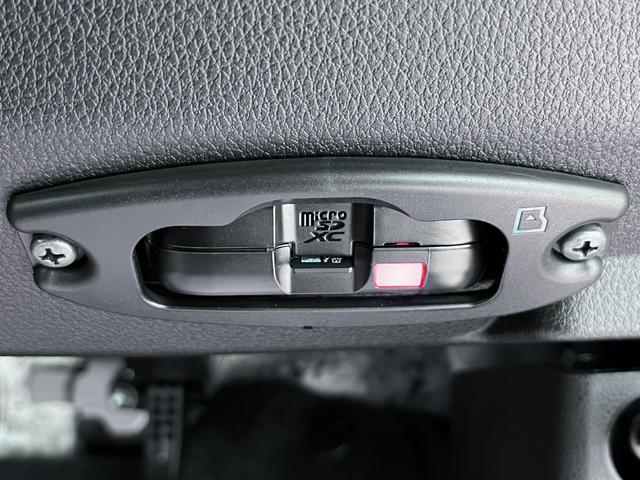 ムーヴＸパノラマモニター　１０インチナビ　ドライブレコーダー　左側パワースライドドア　ＵＳＢ入力端子　Ｂｌｕｅｔｏｏｔｈ　オートライト　キーフリー　アイドリングストップ　ティーゼットデオプラス（岡山県）の中古車