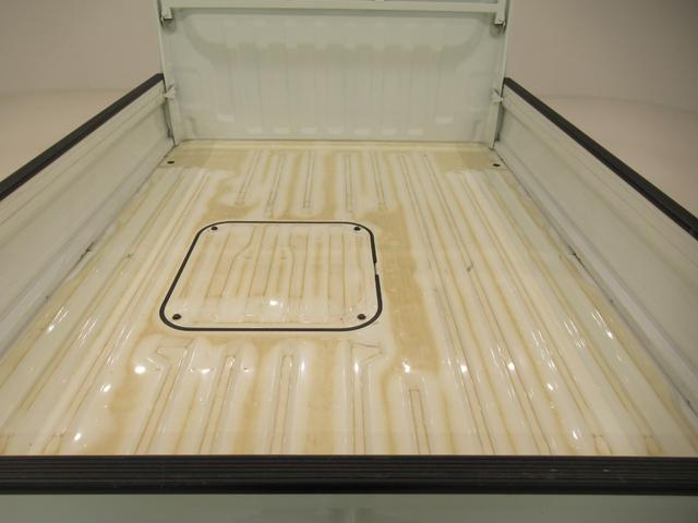 アクティトラックＳＤＸ４ＷＤ　ＭＴ５速　ＡＭ／ＦＭラジオ　荷台作業灯　キーレスエントリー　エアコン　パワーステアリング　パワーウィンドウ　運転席エアバッグ　ティーゼットデオプラス（岡山県）の中古車