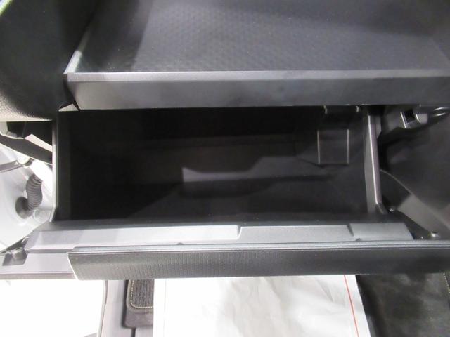 タントカスタムＸバックモニター　７インチナビ　ドライブレコーダー　両側パワースライドドア　シートヒーター　ＵＳＢ入力端子　Ｂｌｕｅｔｏｏｔｈ　オートライト　キーフリー　アイドリングストップ　ティーゼットデオプラス（岡山県）の中古車