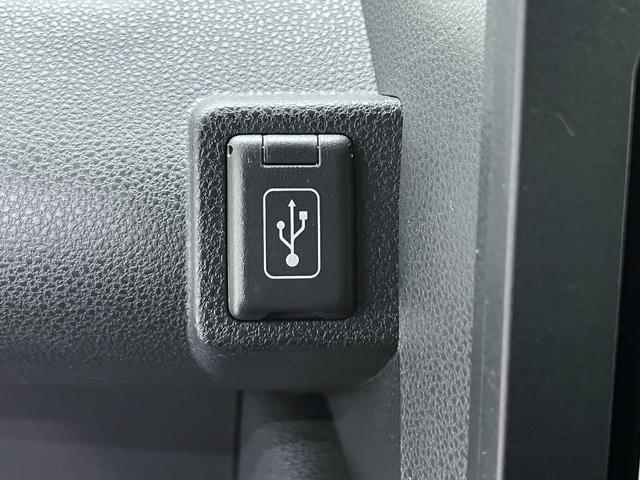 タントカスタムＸパノラマモニター　７インチナビ　ドライブレコーダー　両側パワースライドドア　シートヒーター　ＵＳＢ入力端子　Ｂｌｕｅｔｏｏｔｈ　オートライト　キーフリー　アイドリングストップ　ティーゼットデオプラス（岡山県）の中古車