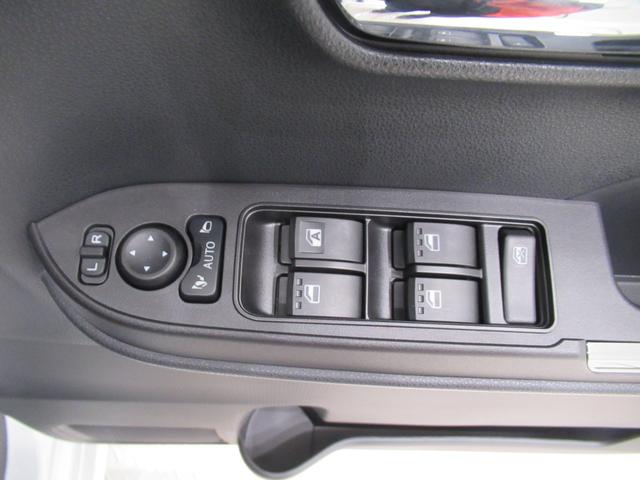 タントカスタムＲＳバックモニター　７インチナビ　ドライブレコーダー　両側パワースライドドア　シートヒーター　ＵＳＢ入力端子　Ｂｌｕｅｔｏｏｔｈ　オートライト　キーフリー　アイドリングストップ　ティーゼットデオプラス（岡山県）の中古車