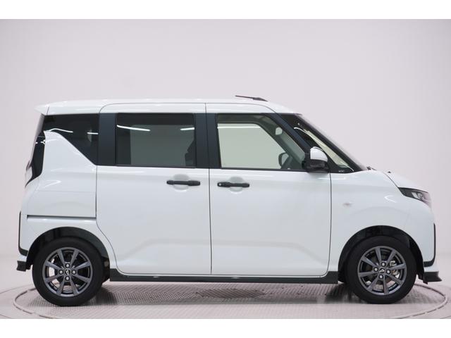 ムーヴＧパノラマモニター　１０インチナビ　ドライブレコーダー　左側パワースライドドア　ＵＳＢ入力端子　Ｂｌｕｅｔｏｏｔｈ　オートライト　キーフリー　アイドリングストップ　ティーゼットデオプラス（岡山県）の中古車