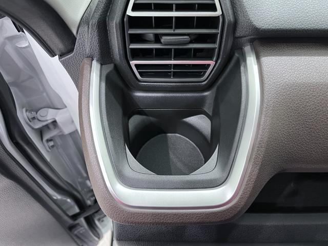 ムーヴＧパノラマモニター　１０インチナビ　ドライブレコーダー　左側パワースライドドア　ＵＳＢ入力端子　Ｂｌｕｅｔｏｏｔｈ　オートライト　キーフリー　アイドリングストップ　ティーゼットデオプラス（岡山県）の中古車