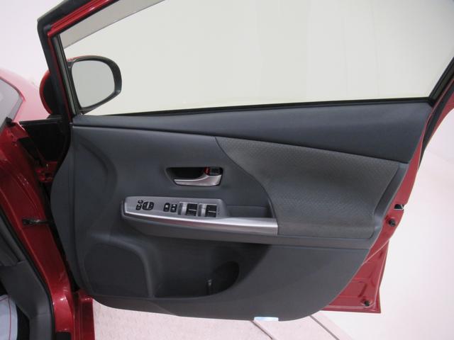 プリウスアルファSツーリングセレクションオートライト キーフリー 電動格納式ドアミラー エアコン パワーステアリング パワーウィンドウ 運転席エアバッグ ABS ティーゼットデオプラス(岡山県)の中古車