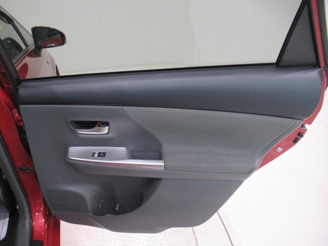 プリウスアルファSツーリングセレクションオートライト キーフリー 電動格納式ドアミラー エアコン パワーステアリング パワーウィンドウ 運転席エアバッグ ABS ティーゼットデオプラス(岡山県)の中古車