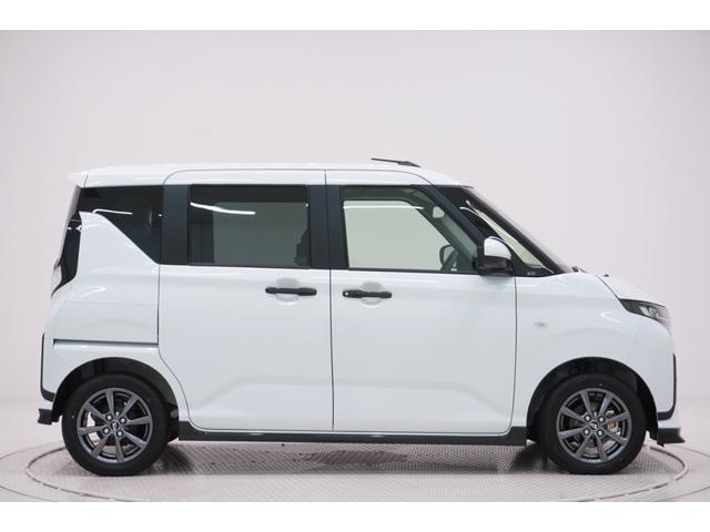 ムーヴＧパノラマモニター　１０インチナビ　ドライブレコーダー　左側パワースライドドア　ＵＳＢ入力端子　Ｂｌｕｅｔｏｏｔｈ　オートライト　キーフリー　アイドリングストップ　ティーゼットデオプラス（岡山県）の中古車