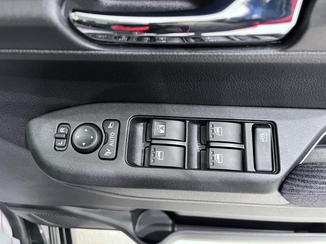 ムーヴＧパノラマモニター　１０インチナビ　ドライブレコーダー　左側パワースライドドア　ＵＳＢ入力端子　Ｂｌｕｅｔｏｏｔｈ　オートライト　キーフリー　アイドリングストップ　ティーゼットデオプラス（岡山県）の中古車