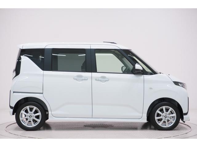 ムーヴＧパノラマモニター　１０インチナビ　ドライブレコーダー　左側パワースライドドア　ＵＳＢ入力端子　Ｂｌｕｅｔｏｏｔｈ　オートライト　キーフリー　アイドリングストップ　ティーゼットデオプラス（岡山県）の中古車