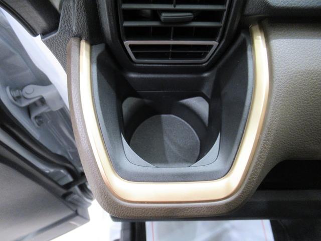 ムーヴＧパノラマモニター　１０インチナビ　ドライブレコーダー　左側パワースライドドア　ＵＳＢ入力端子　Ｂｌｕｅｔｏｏｔｈ　オートライト　キーフリー　アイドリングストップ　ティーゼットデオプラス（岡山県）の中古車