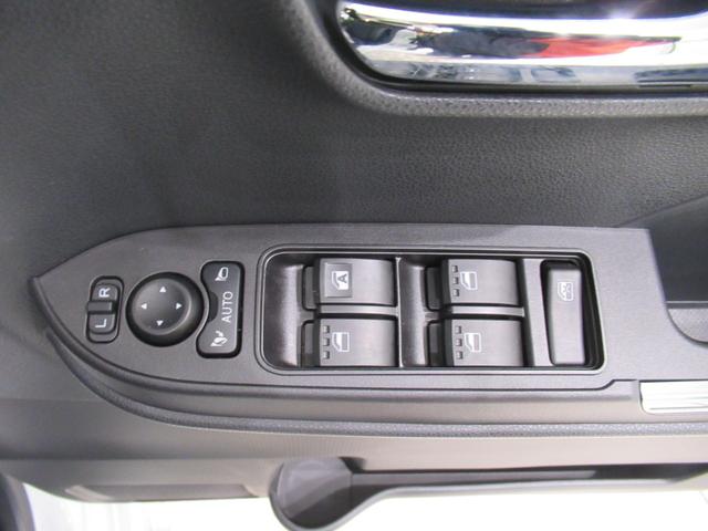 タントカスタムＲＳバックモニター　７インチナビ　ドライブレコーダー　両側パワースライドドア　シートヒーター　ＵＳＢ入力端子　Ｂｌｕｅｔｏｏｔｈ　オートライト　キーフリー　アイドリングストップ　ティーゼットデオプラス（岡山県）の中古車