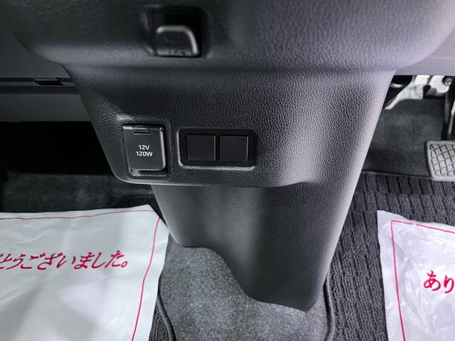 ムーヴＧパノラマモニター　１０インチナビ　ドライブレコーダー　左側パワースライドドア　ＵＳＢ入力端子　Ｂｌｕｅｔｏｏｔｈ　オートライト　キーフリー　アイドリングストップ　ティーゼットデオプラス（岡山県）の中古車