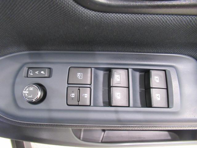 ノアＳｉ両側パワースライドドア　オートライト　キーフリー　アイドリングストップ　電動格納式ドアミラー　エアコン　パワーステアリング　パワーウィンドウ　運転席エアバッグ　ＡＢＳ　ティーゼットデオプラス（岡山県）の中古車