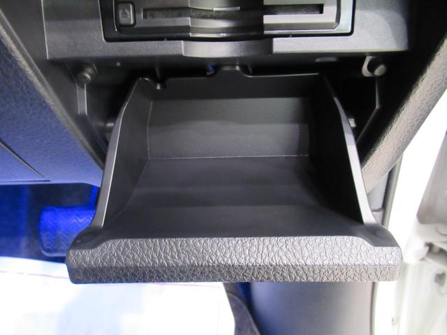 ノアＳｉ両側パワースライドドア　オートライト　キーフリー　アイドリングストップ　電動格納式ドアミラー　エアコン　パワーステアリング　パワーウィンドウ　運転席エアバッグ　ＡＢＳ　ティーゼットデオプラス（岡山県）の中古車