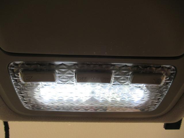 ノアＳｉ両側パワースライドドア　オートライト　キーフリー　アイドリングストップ　電動格納式ドアミラー　エアコン　パワーステアリング　パワーウィンドウ　運転席エアバッグ　ＡＢＳ　ティーゼットデオプラス（岡山県）の中古車