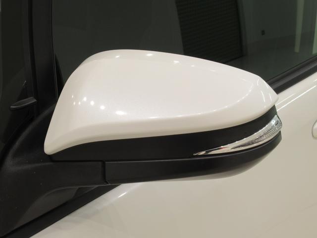 ノアＳｉ両側パワースライドドア　オートライト　キーフリー　アイドリングストップ　電動格納式ドアミラー　エアコン　パワーステアリング　パワーウィンドウ　運転席エアバッグ　ＡＢＳ　ティーゼットデオプラス（岡山県）の中古車