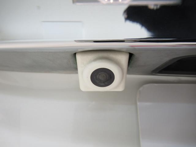 ノアＳｉ両側パワースライドドア　オートライト　キーフリー　アイドリングストップ　電動格納式ドアミラー　エアコン　パワーステアリング　パワーウィンドウ　運転席エアバッグ　ＡＢＳ　ティーゼットデオプラス（岡山県）の中古車