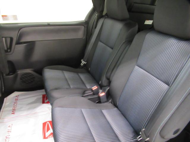 ノアＳｉ両側パワースライドドア　オートライト　キーフリー　アイドリングストップ　電動格納式ドアミラー　エアコン　パワーステアリング　パワーウィンドウ　運転席エアバッグ　ＡＢＳ　ティーゼットデオプラス（岡山県）の中古車