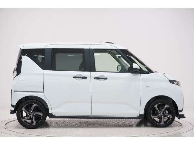 ムーヴRSパノラマモニター 10インチナビ ドライブレコーダー 両側パワースライドドア USB入力端子 Bluetooth オートライト キーフリー アイドリングストップ ティーゼットデオプラス(岡山県)の中古車