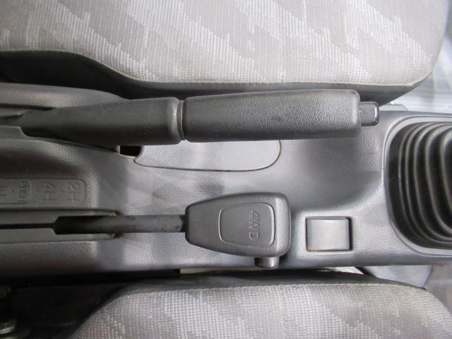 キャリイトラックＦＣエアコン・パワステ４ＷＤ　ＭＴ５速　荷台作業灯　ＡＭ／ＦＭラジオ　エアコン　パワーステアリング　ティーゼットデオプラス（岡山県）の中古車