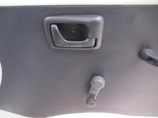 キャリイトラックＦＣエアコン・パワステ４ＷＤ　ＭＴ５速　荷台作業灯　ＡＭ／ＦＭラジオ　エアコン　パワーステアリング　ティーゼットデオプラス（岡山県）の中古車