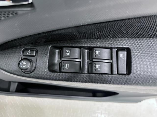 ムーヴカスタムＸリミテッドキーフリー　電動格納式ドアミラー　エアコン　パワーステアリング　パワーウィンドウ　運転席エアバッグ　ＡＢＳ　ティーゼットデオプラス（岡山県）の中古車