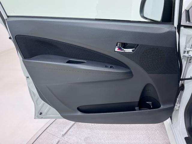 ムーヴカスタムＸリミテッドキーフリー　電動格納式ドアミラー　エアコン　パワーステアリング　パワーウィンドウ　運転席エアバッグ　ＡＢＳ　ティーゼットデオプラス（岡山県）の中古車