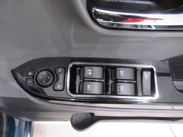 タントカスタムＸセレクションシートヒーター　両側パワースライドドア　オートライト　キーフリー　アイドリングストップ　パノラマモニター　ナビ　ドライブレコーダー　ＵＳＢ入力端子　Ｂｌｕｅｔｏｏｔｈ　ティーゼットデオプラス（岡山県）の中古車