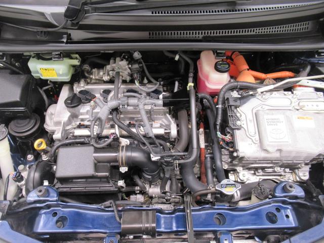 ヴィッツハイブリッドＦ　セーフティーエディションオートライト　キーフリー　電動格納式ドアミラー　エアコン　パワーステアリング　パワーウィンドウ　運転席エアバッグ　ＡＢＳ　ティーゼットデオプラス（岡山県）の中古車