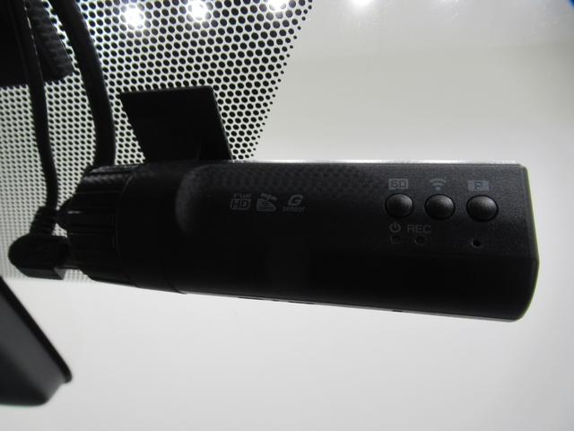 ヴィッツハイブリッドＦ　セーフティーエディションオートライト　キーフリー　電動格納式ドアミラー　エアコン　パワーステアリング　パワーウィンドウ　運転席エアバッグ　ＡＢＳ　ティーゼットデオプラス（岡山県）の中古車