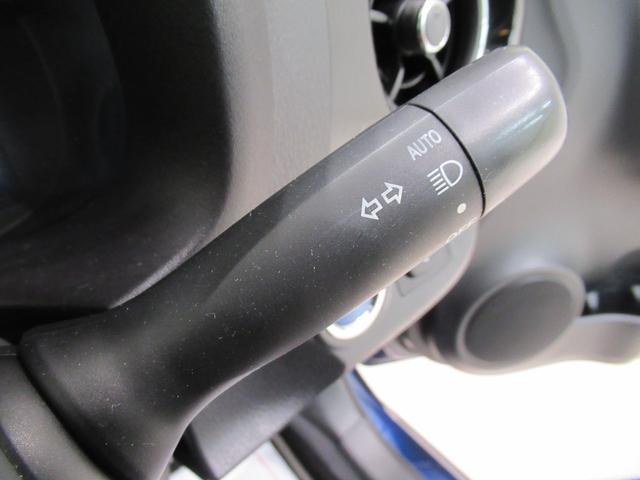 ヴィッツハイブリッドＦ　セーフティーエディションオートライト　キーフリー　電動格納式ドアミラー　エアコン　パワーステアリング　パワーウィンドウ　運転席エアバッグ　ＡＢＳ　ティーゼットデオプラス（岡山県）の中古車