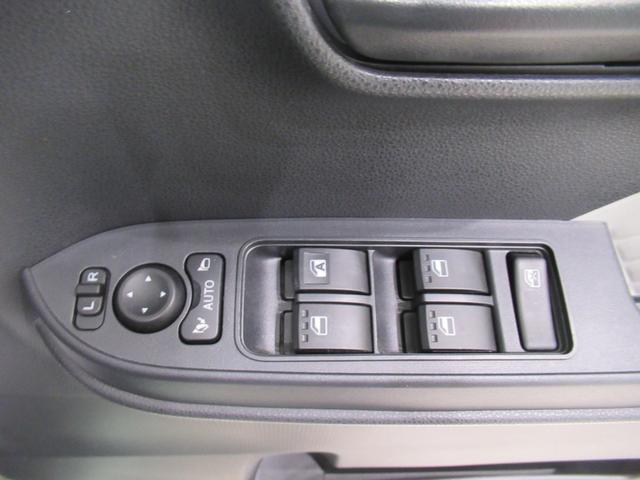 タントＸシートヒーター　左側パワースライドドア　オートライト　キーフリー　アイドリングストップ　バックモニター　ナビ　ドライブレコーダー　ＵＳＢ入力端子　Ｂｌｕｅｔｏｏｔｈ　ティーゼットデオプラス（岡山県）の中古車