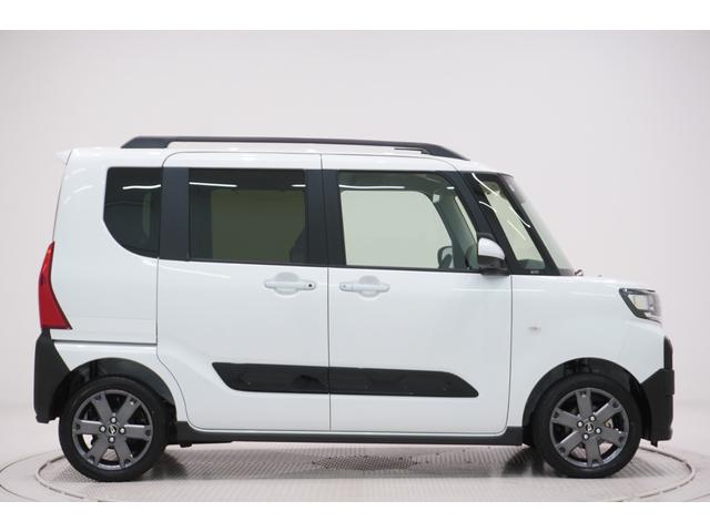 タントファンクロスターボ４ＷＤ　パノラマモニター　９インチディスプレイオーディオ　ドライブレコーダー　両側パワースライドドア　シートヒーター　ＵＳＢ入力端子　Ｂｌｕｅｔｏｏｔｈ　オートライト　キーフリー　エコアイドル非装着車（岡山県）の中古車