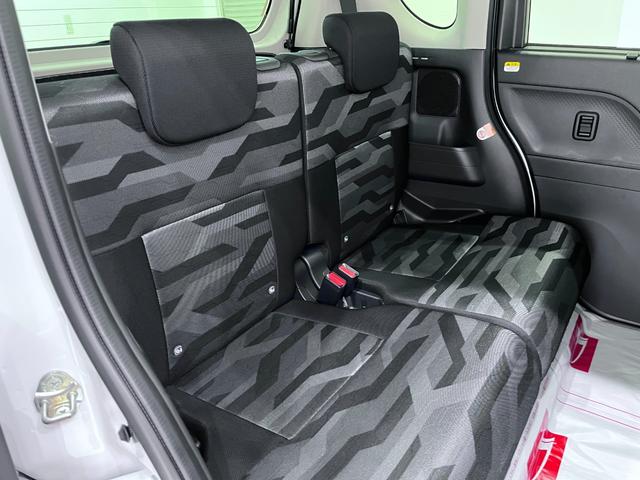 タントファンクロスターボ４ＷＤ　パノラマモニター　９インチディスプレイオーディオ　ドライブレコーダー　両側パワースライドドア　シートヒーター　ＵＳＢ入力端子　Ｂｌｕｅｔｏｏｔｈ　オートライト　キーフリー　エコアイドル非装着車（岡山県）の中古車