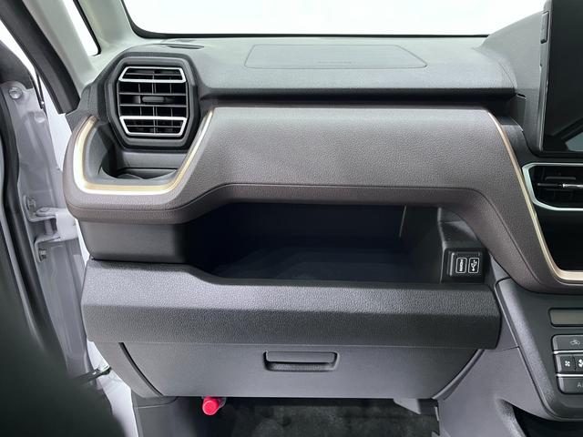 ムーヴＧパノラマモニター　１０インチナビ　ドライブレコーダー　左側パワースライドドア　ＵＳＢ入力端子　Ｂｌｕｅｔｏｏｔｈ　オートライト　キーフリー　アイドリングストップ　ティーゼットデオプラス（岡山県）の中古車